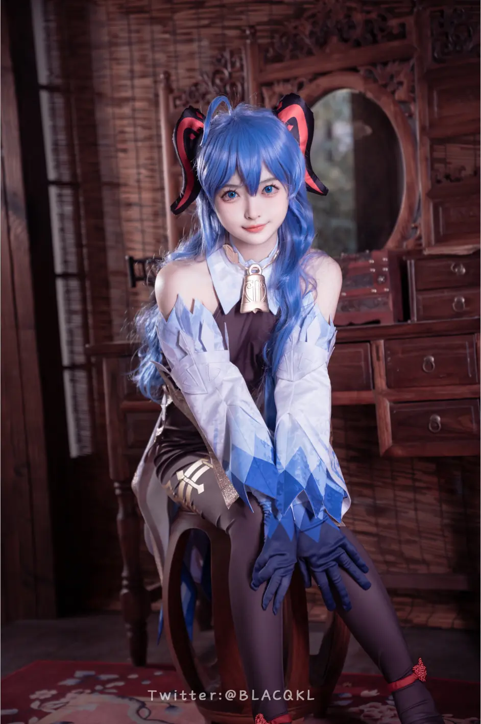 图片[15]-白莉爱吃巧克力[原理猪]精美壁纸欣赏下载【20套】-游戏兄弟